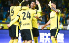  中超戰(zhàn)報(bào)：青島大勝3球，成都領(lǐng)跑，申花失利。